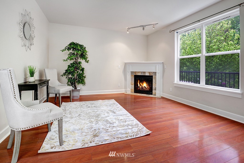 7045 Delridge Way Southwest Seattle, WA 98106 - Photo 3 of 14