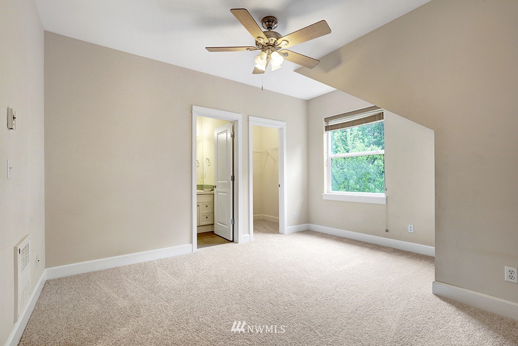 7045 Delridge Way Southwest Seattle, WA 98106 - Photo 8 of 14