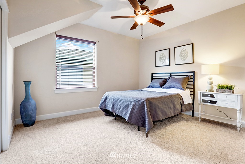 7045 Delridge Way Southwest Seattle, WA 98106 - Photo 10 of 14