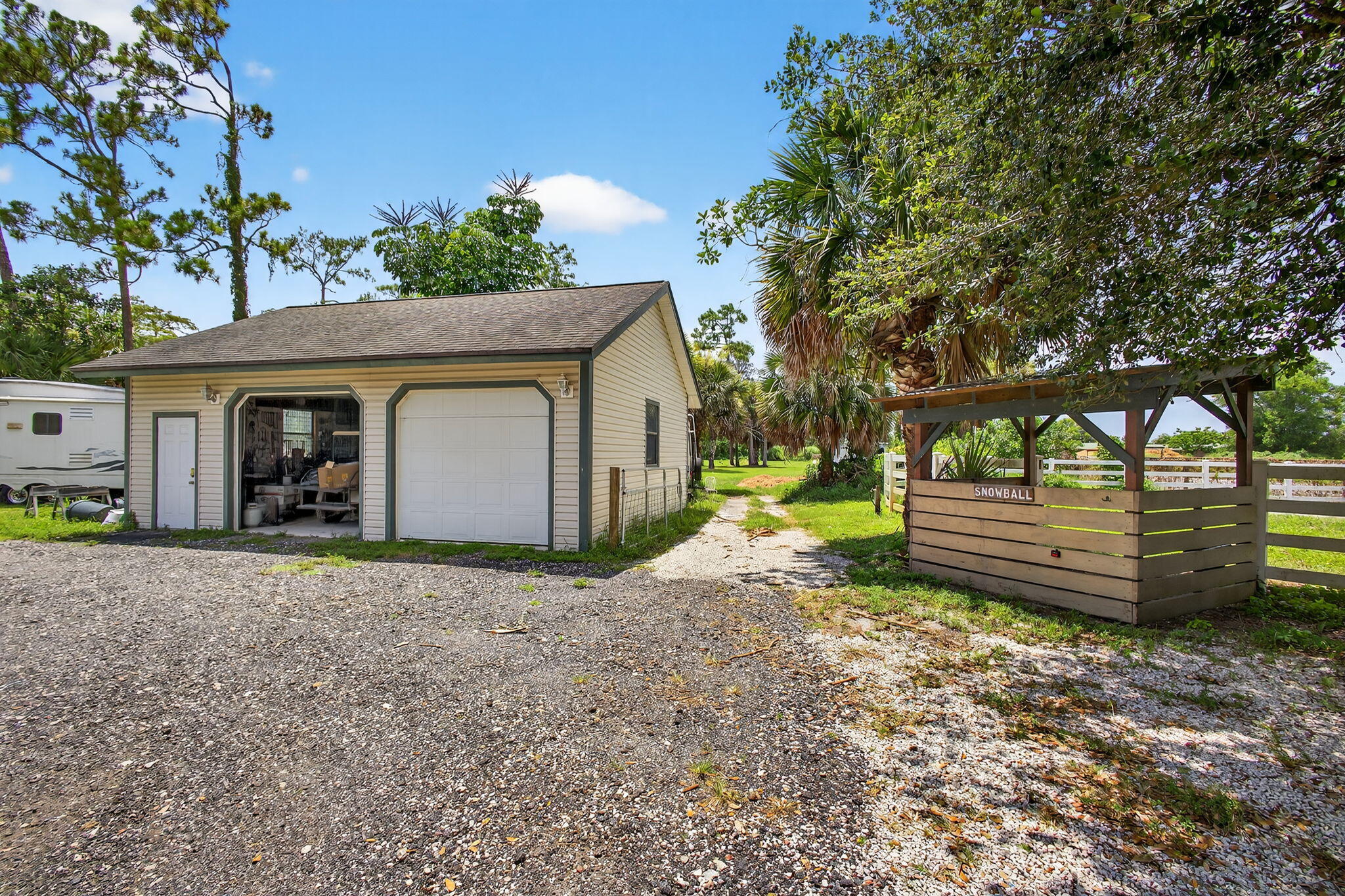 14095 Biddex Road Loxahatchee Groves, FL 33470 - Photo 13 of 59 74-web-or-mls-BS1A5076