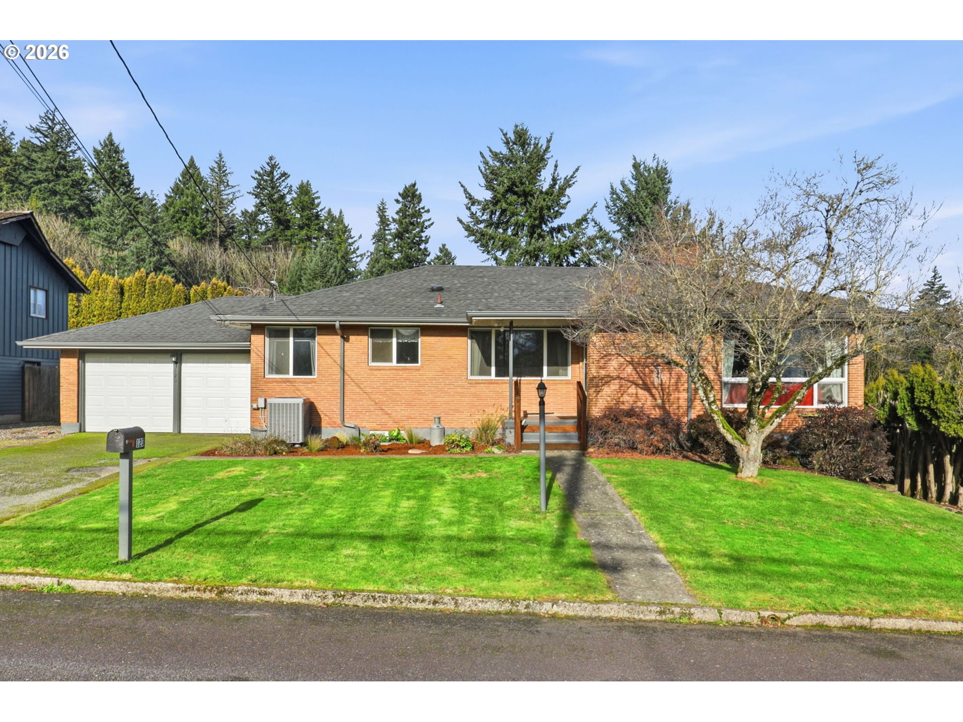 123 Northwest 21st Avenue Camas, WA 98607 - Photo 2 of 32