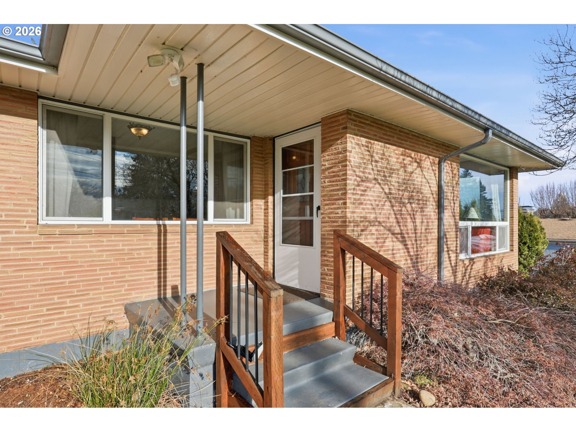 123 Northwest 21st Avenue Camas, WA 98607 - Photo 3 of 32