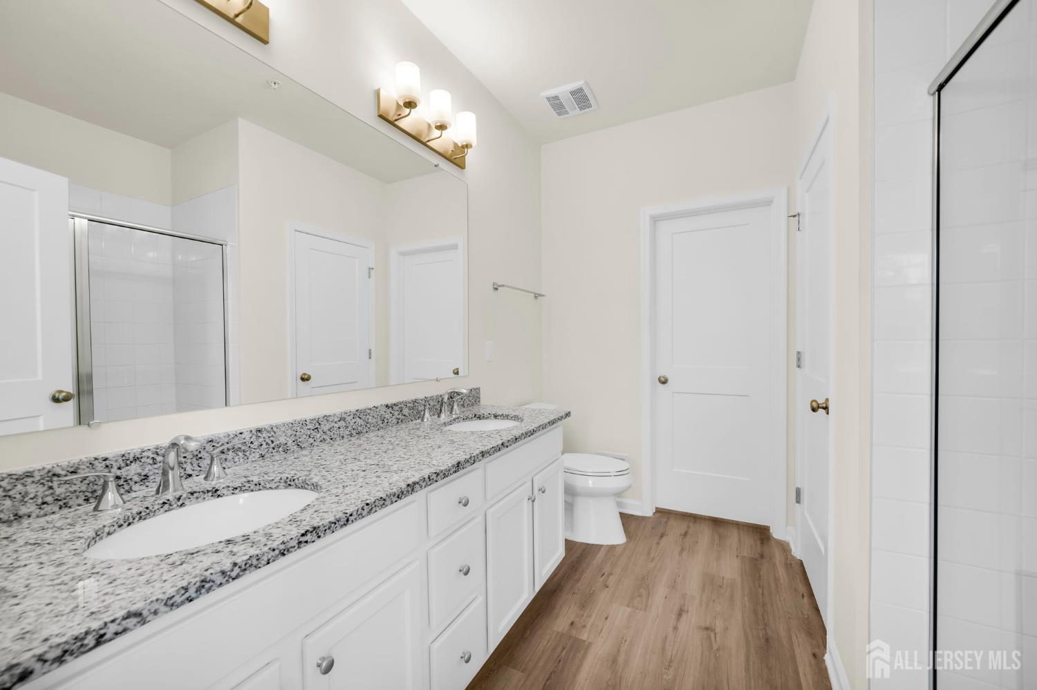 228 Park Lane Dunellen, NJ 08812 - Photo 21 of 25