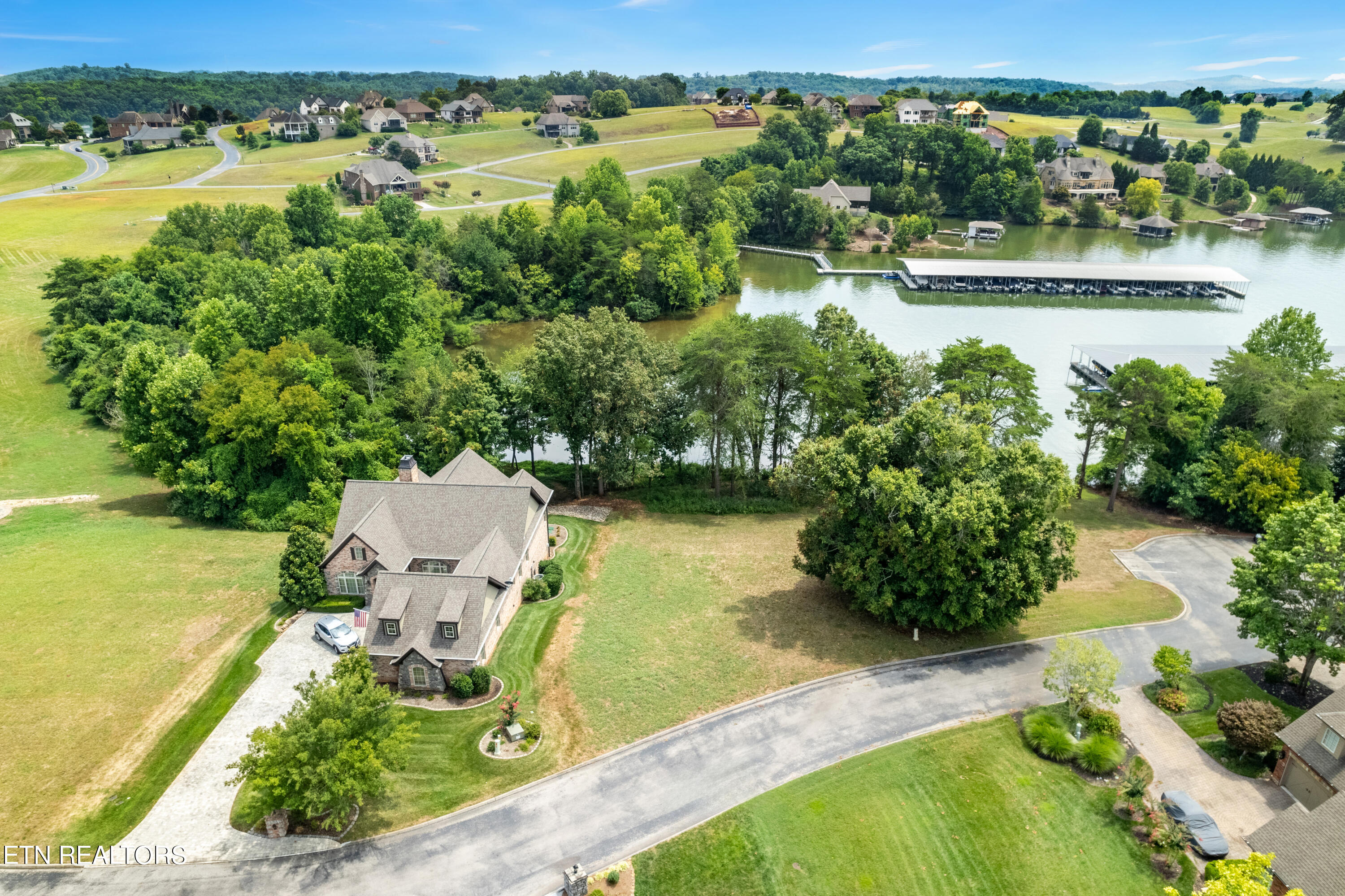 1671 Rarity Bay Parkway Vonore, TN 37885 - Photo 5 of 9 5