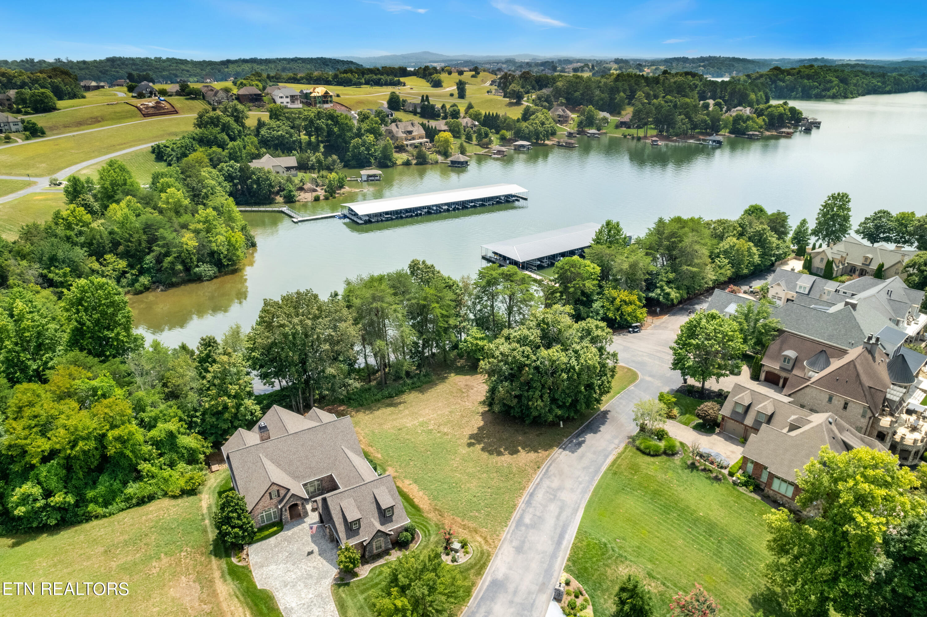 1671 Rarity Bay Parkway Vonore, TN 37885 - Photo 8 of 9 8