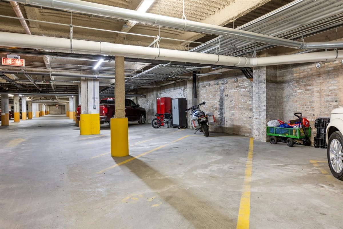 2545 South Dearborn Street, Unit 331 Chicago, IL 60616 - Photo 30 of 33