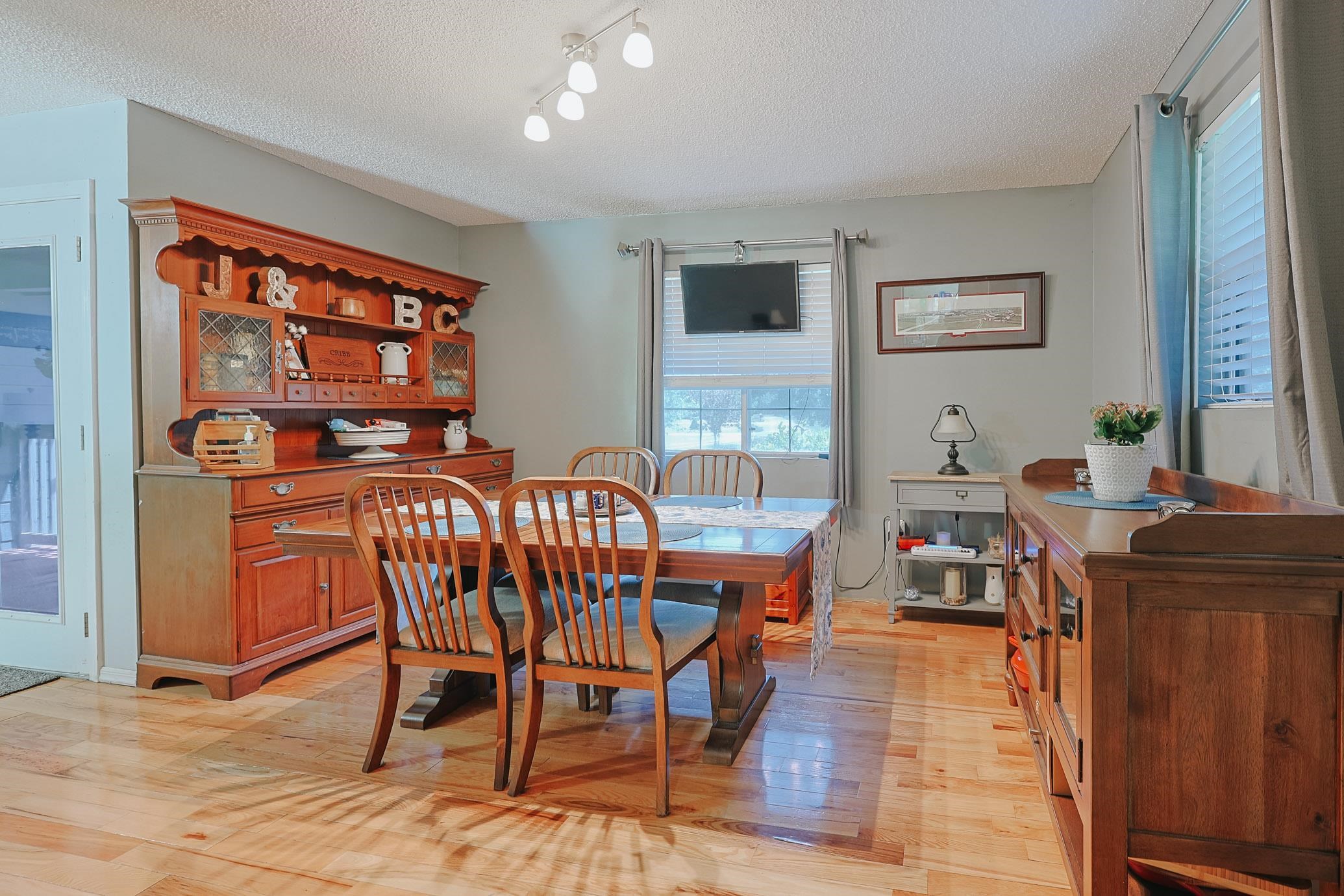 323 Roughbark Drive Andrews, SC 29510 - Photo 11 of 39