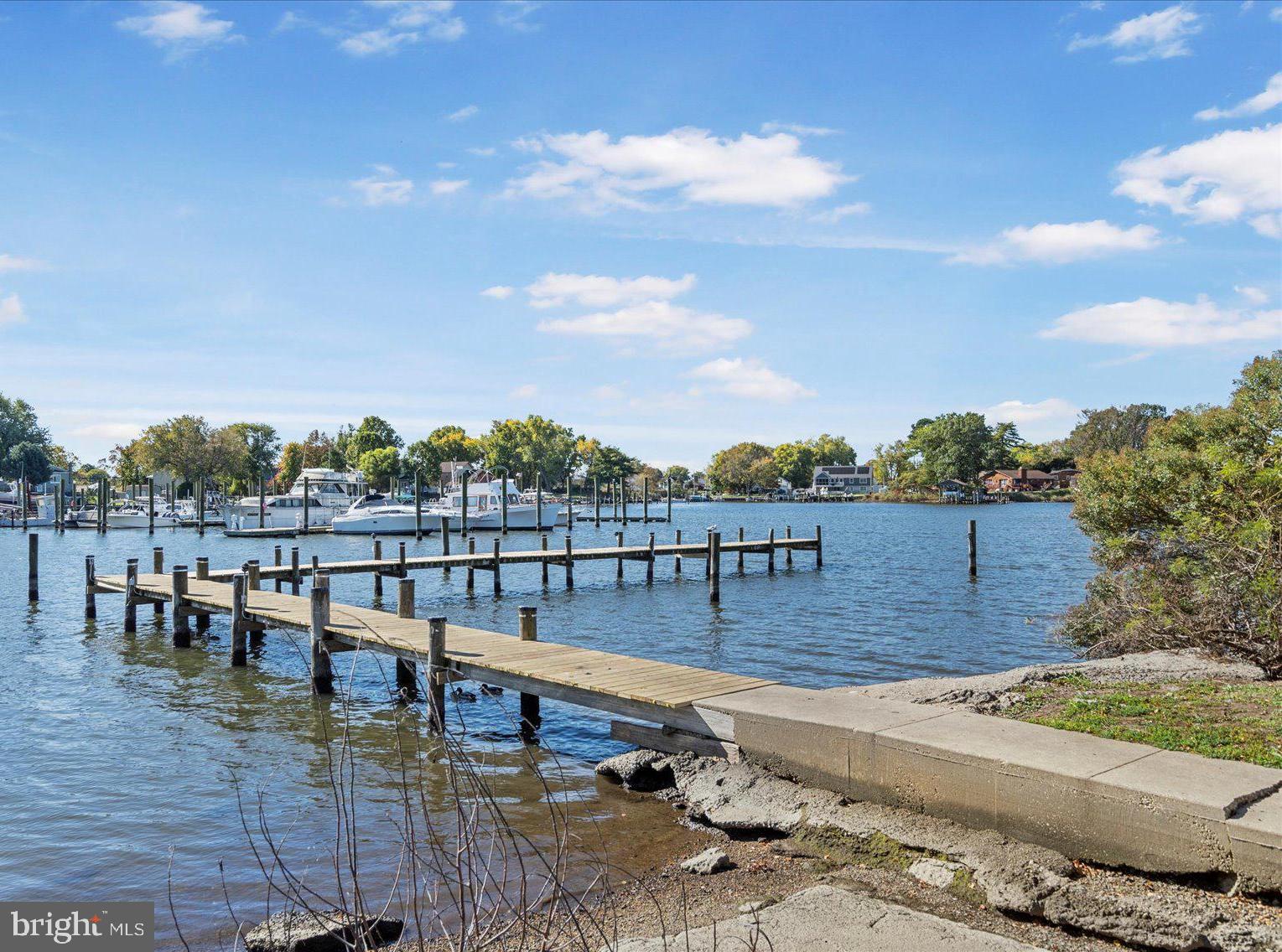 28 Shore Road Sparrows Point, MD 21219 - Photo 18 of 20 a view of a terrace with skyline