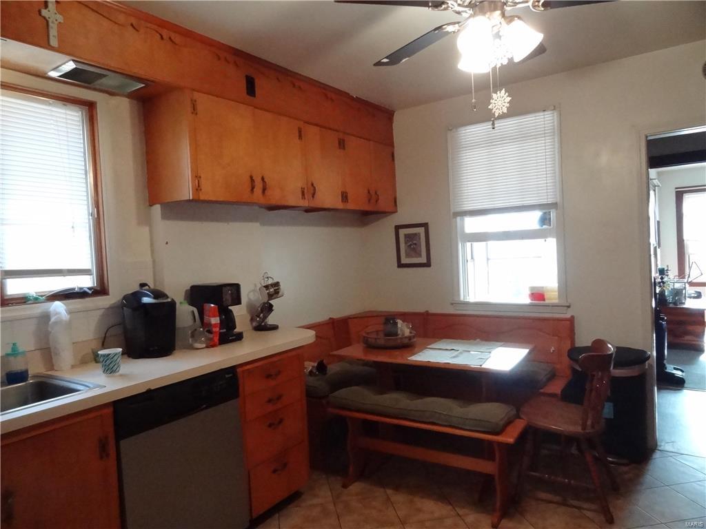 11140 Larimore Road St. Louis, MO 63138 - Photo 5 of 20