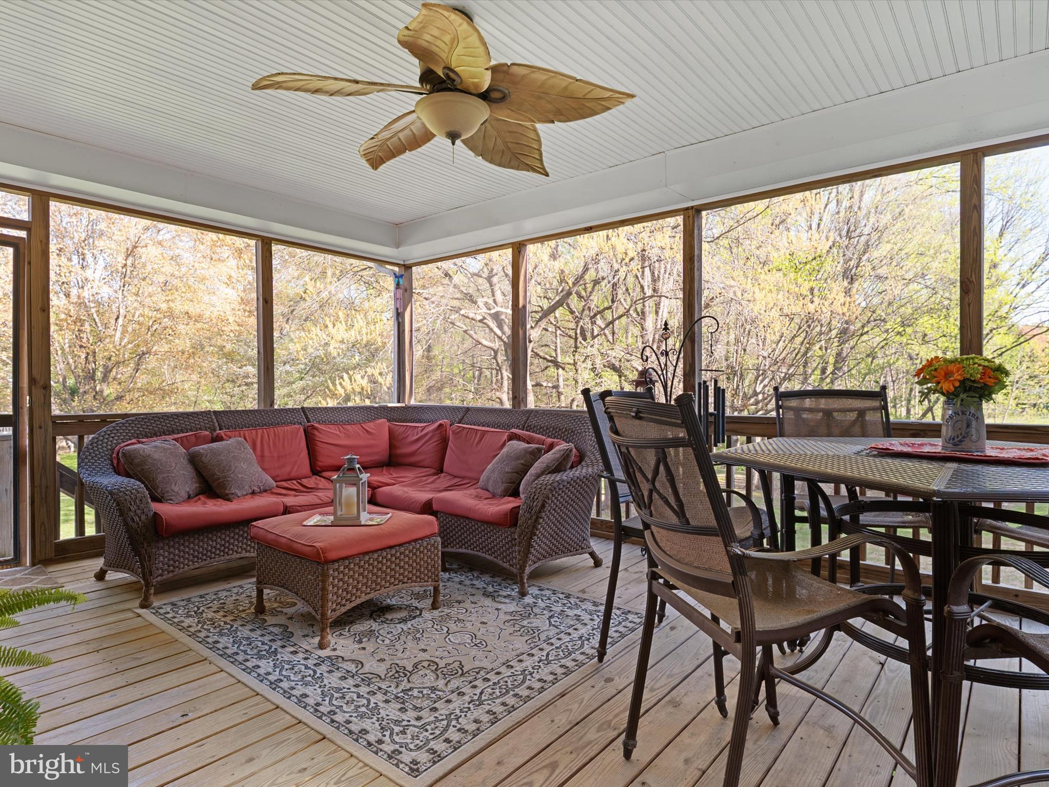 276 Greenridge Drive Dunkirk, MD 20754 - Photo 18 of 49 a living room with furniture and a large window