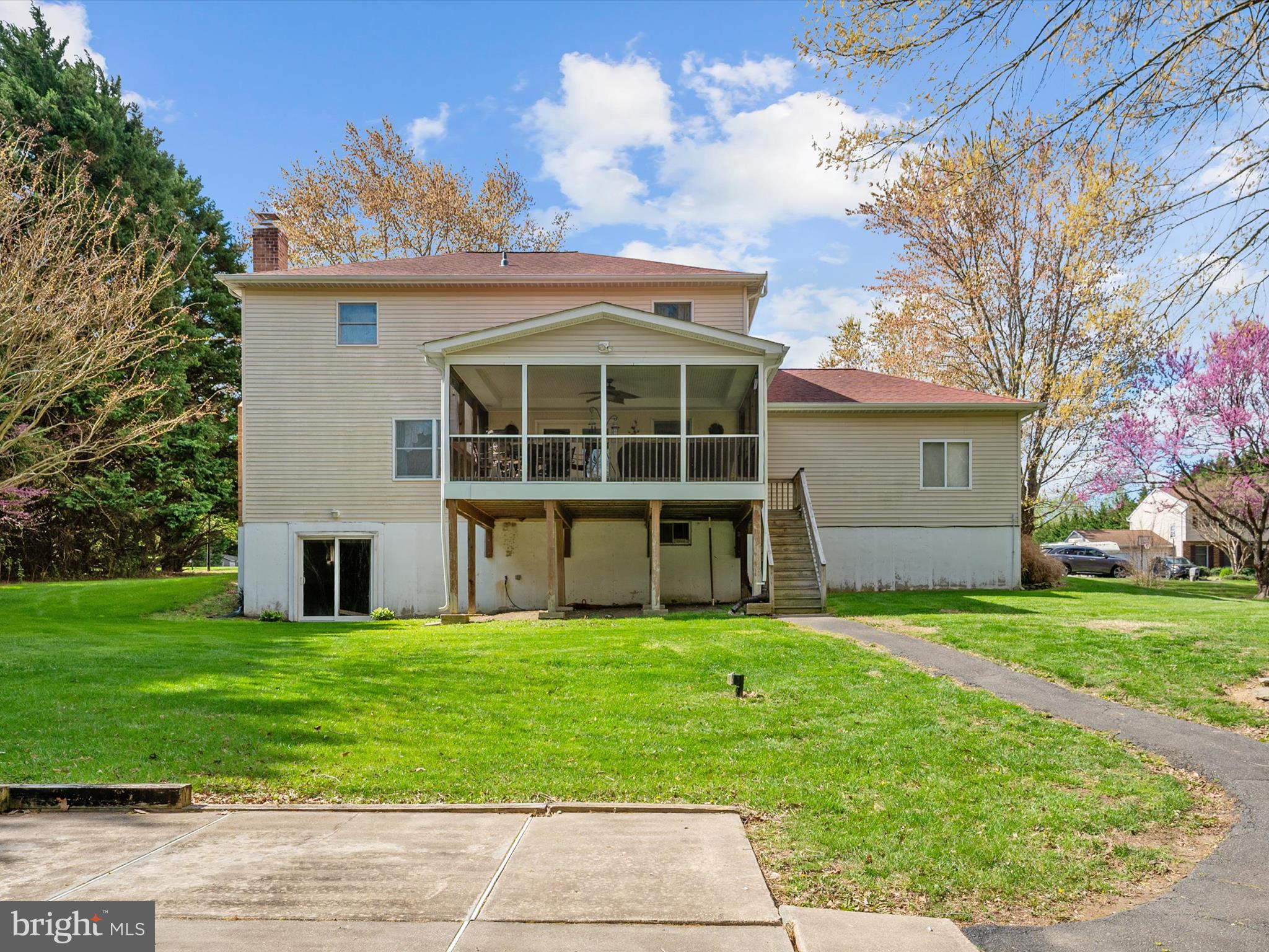 276 Greenridge Drive Dunkirk, MD 20754 - Photo 44 of 49 a view of a house with a yard