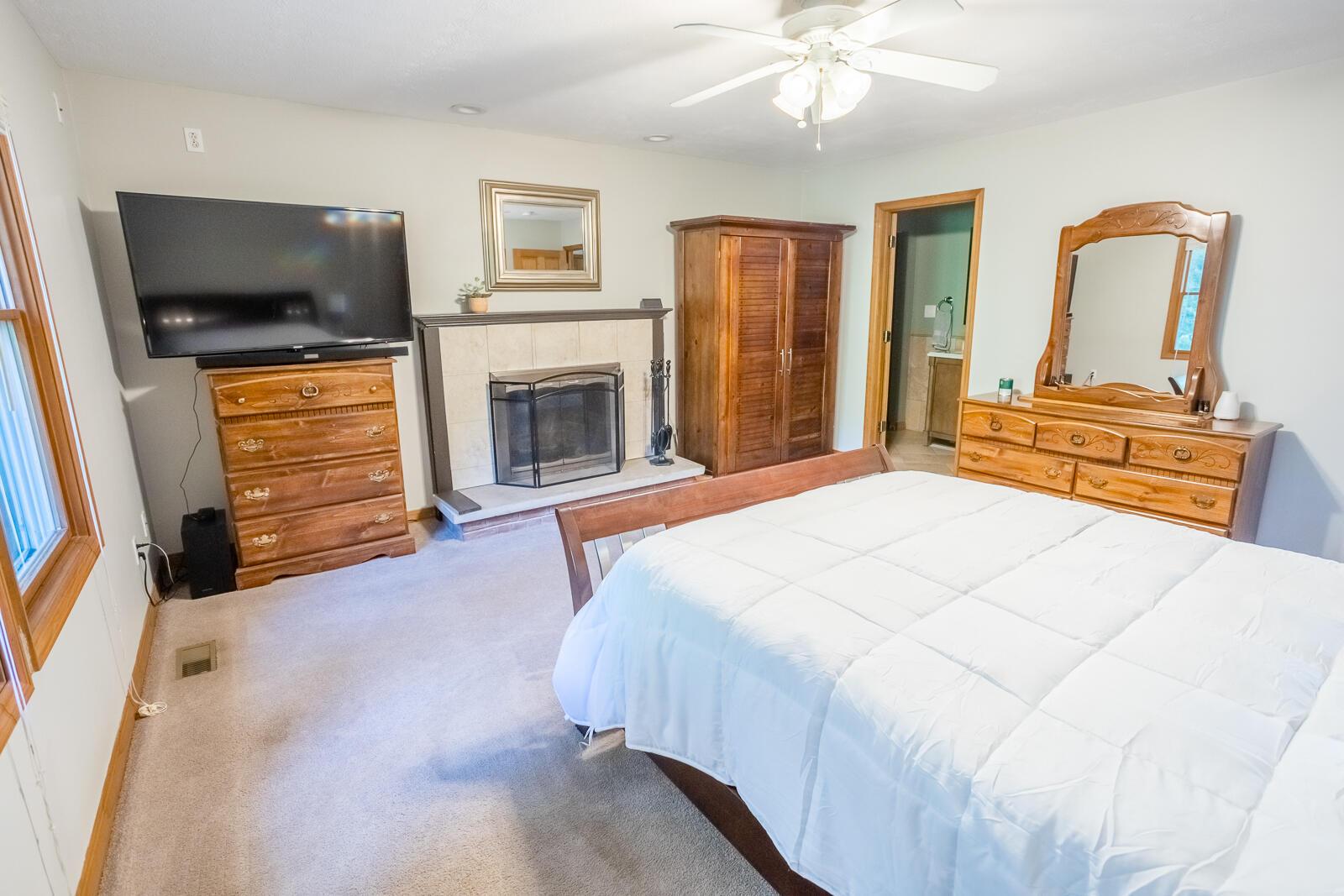 7352 South Section Line Road Delaware, OH 43015 - Photo 23 of 48 Bedroom 2