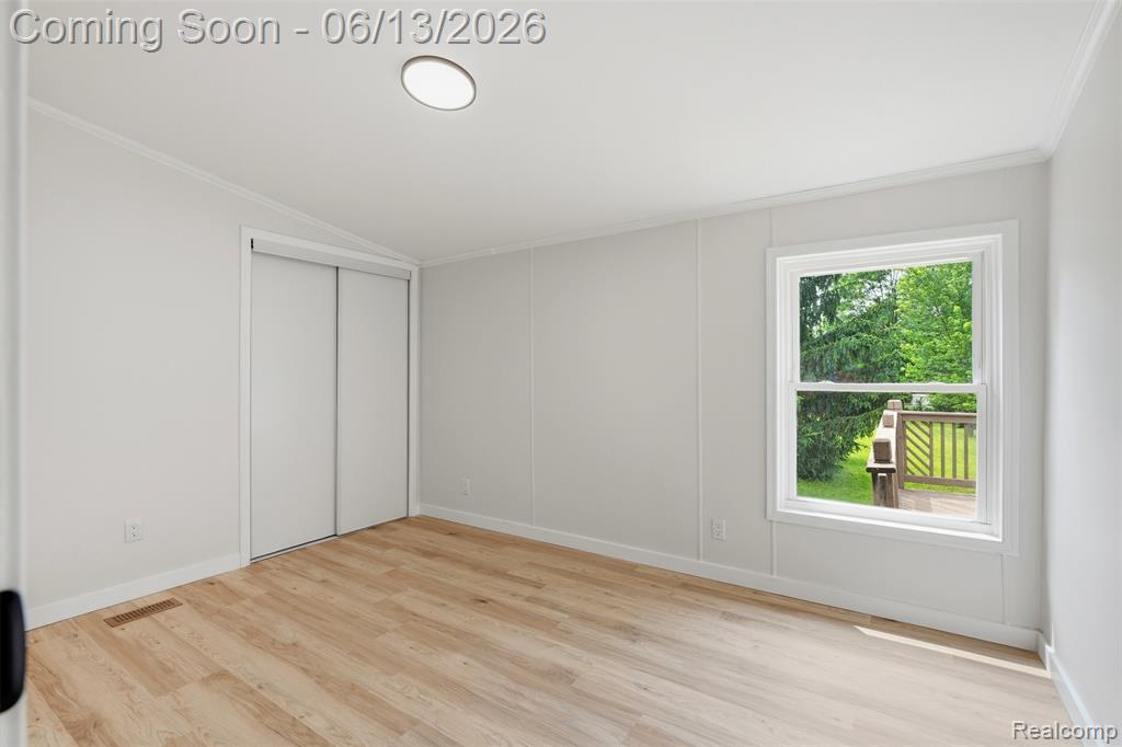 4420 Dublin Road Burton, MI 48529 - Photo 20 of 56