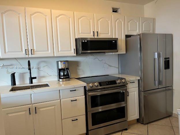 100 Lincoln Road, Unit 604 Miami Beach, FL 33139 - Photo 18 of 66