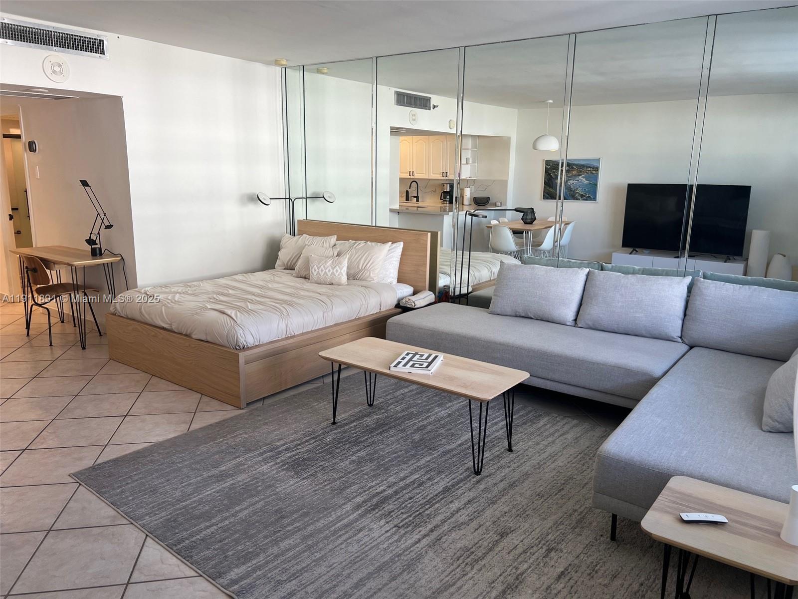 100 Lincoln Road, Unit 604 Miami Beach, FL 33139 - Photo 8 of 66