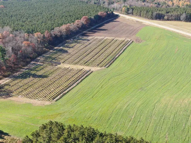 $944,000 | 10061 Flume Road, Rosholt, WI 54473