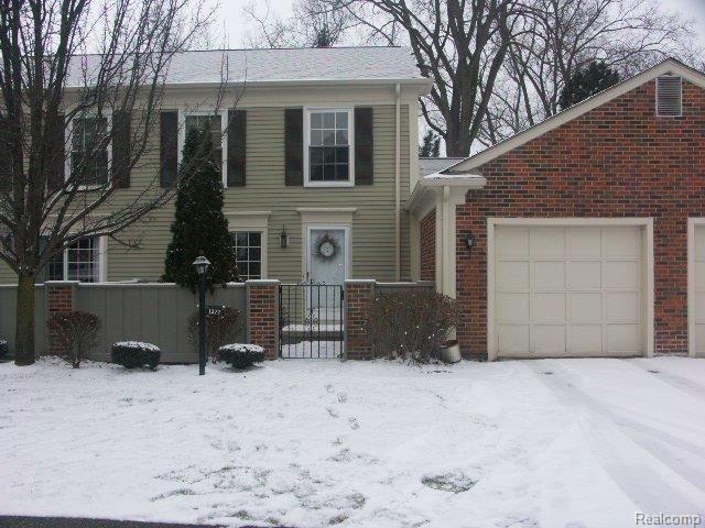 1377 Autumn Lane, Unit 54 Rochester, MI 48306 - Photo 1 of 9 Front
