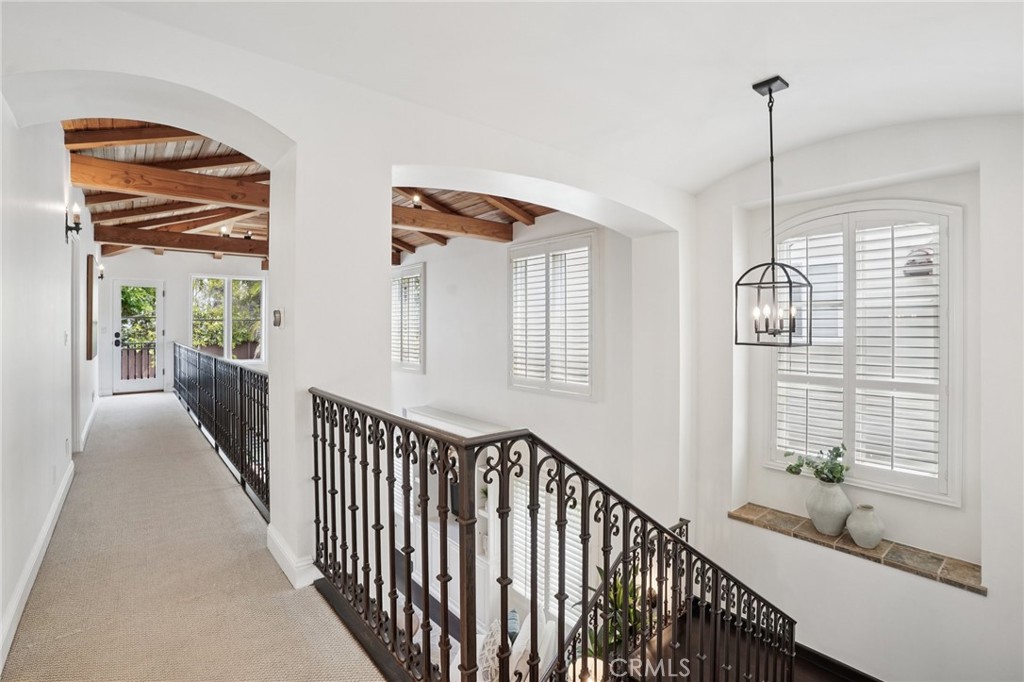 587 26th Street Manhattan Beach, CA 90266 - Photo 29 of 67 a view of a hallway with windows