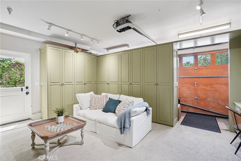 587 26th Street Manhattan Beach, CA 90266 - Photo 57 of 67