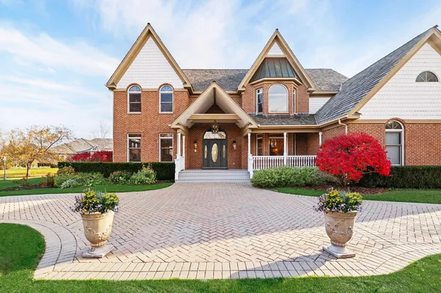 $1,197,000 | 4588 Pamela Court, Long Grove, IL 60047