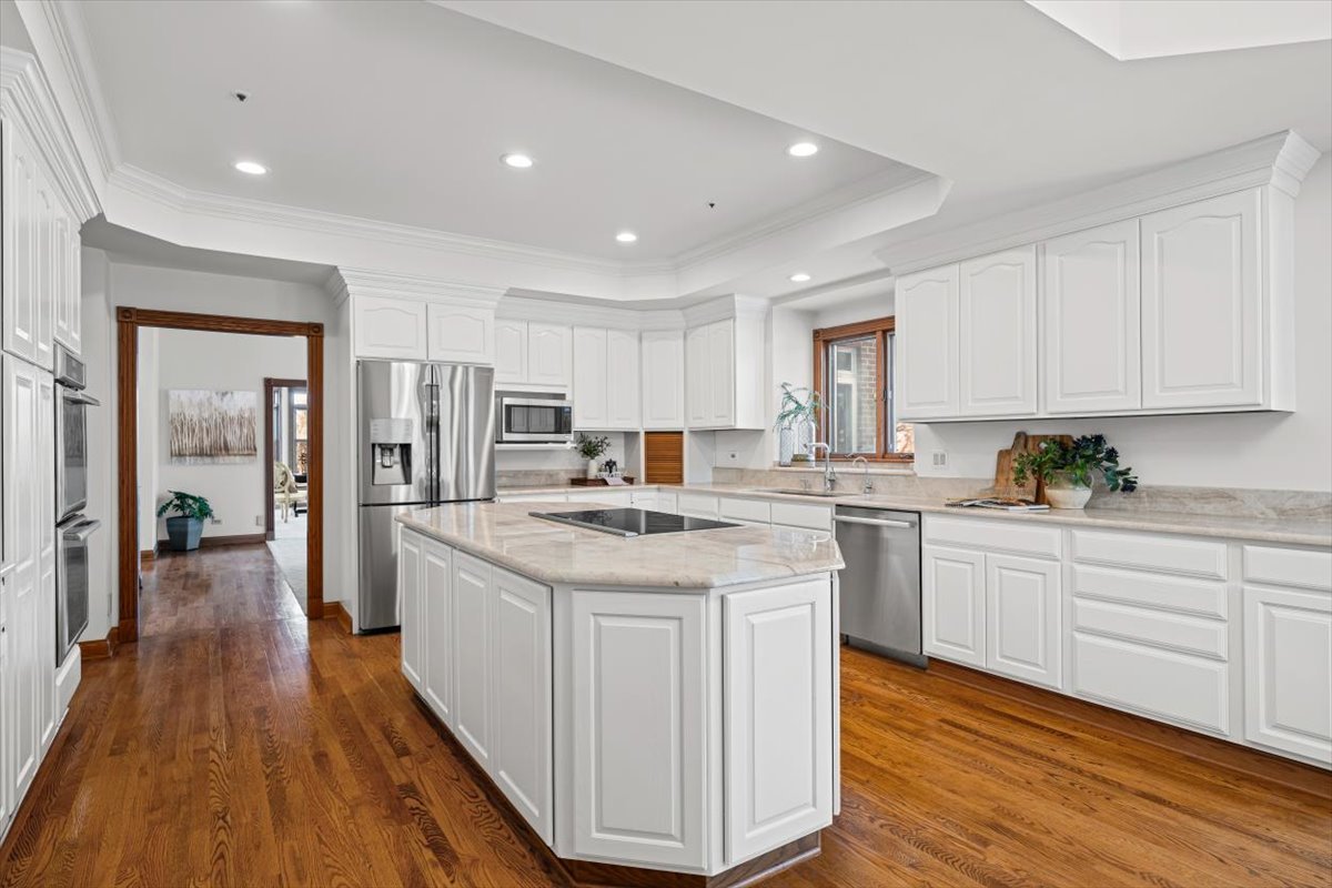 4588 Pamela Court Long Grove, IL 60047 - Photo 17 of 57