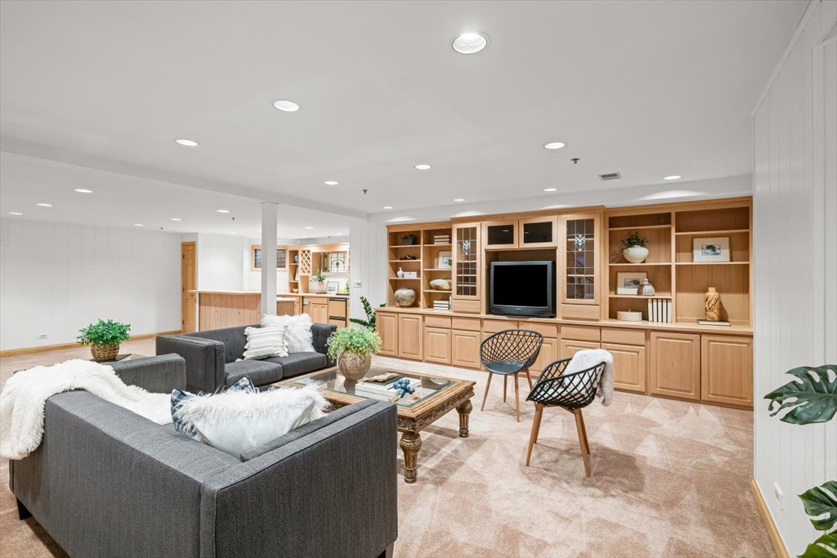 4588 Pamela Court Long Grove, IL 60047 - Photo 44 of 57