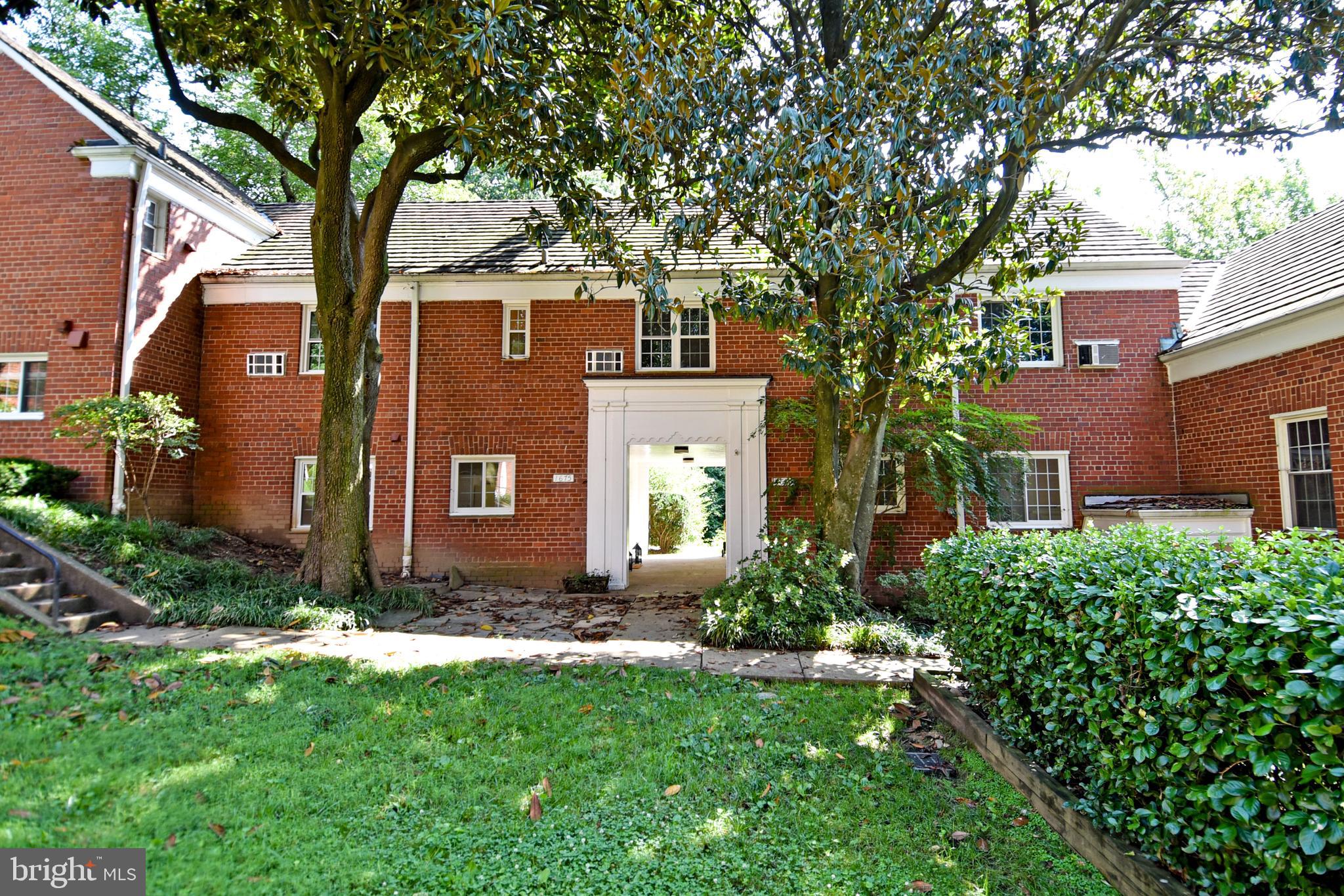 1675 Preston Road Alexandria, VA 22302 - Photo 1 of 42 Welcome home to the Park Fairfax Community!