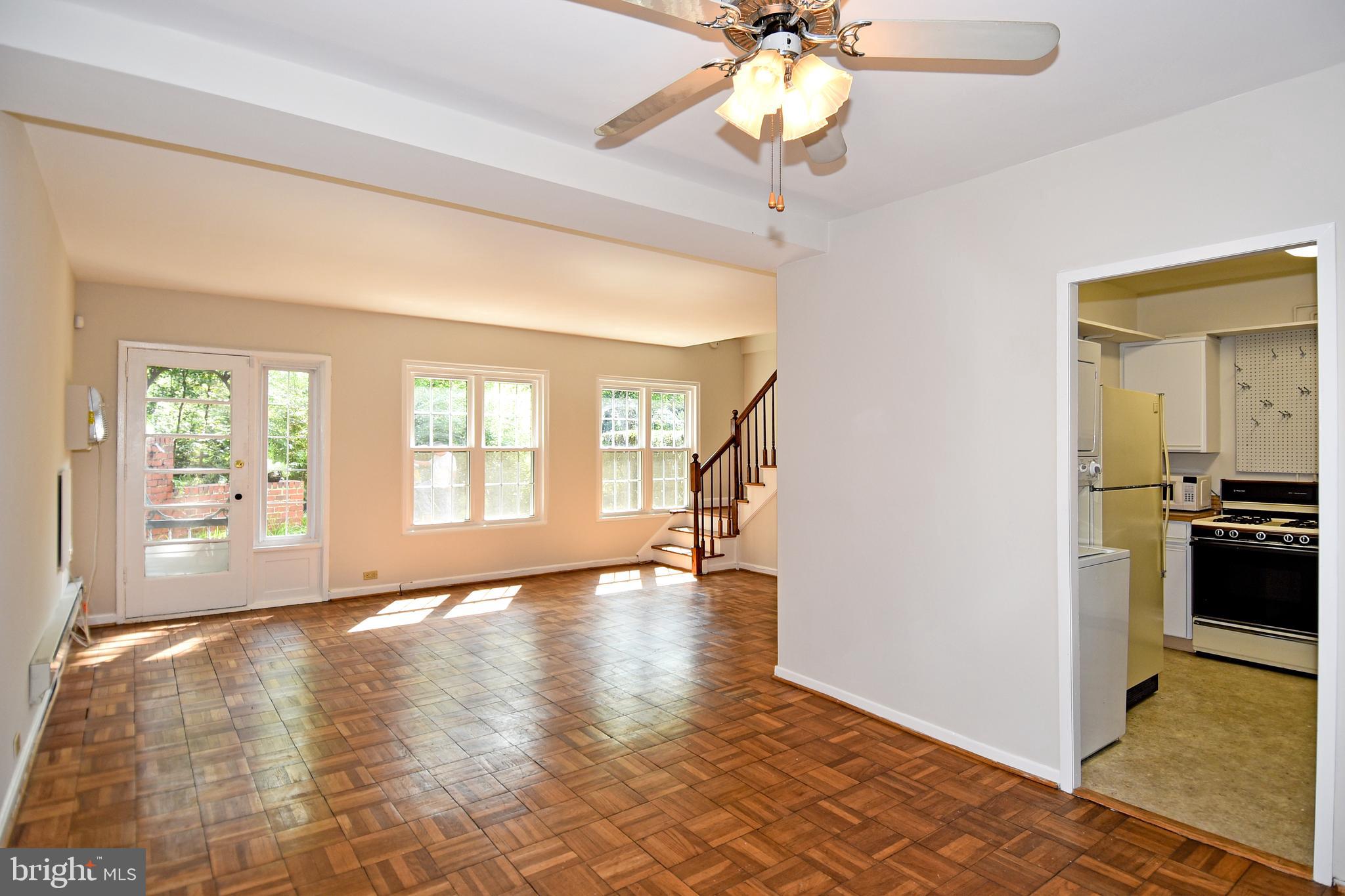 1675 Preston Road Alexandria, VA 22302 - Photo 9 of 42 From dining area and kitchen