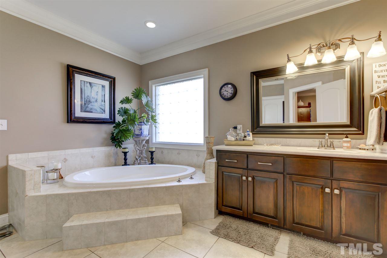 815 Miller Road Benson, NC 27504 - Photo 17 of 30 Gallery Image 17