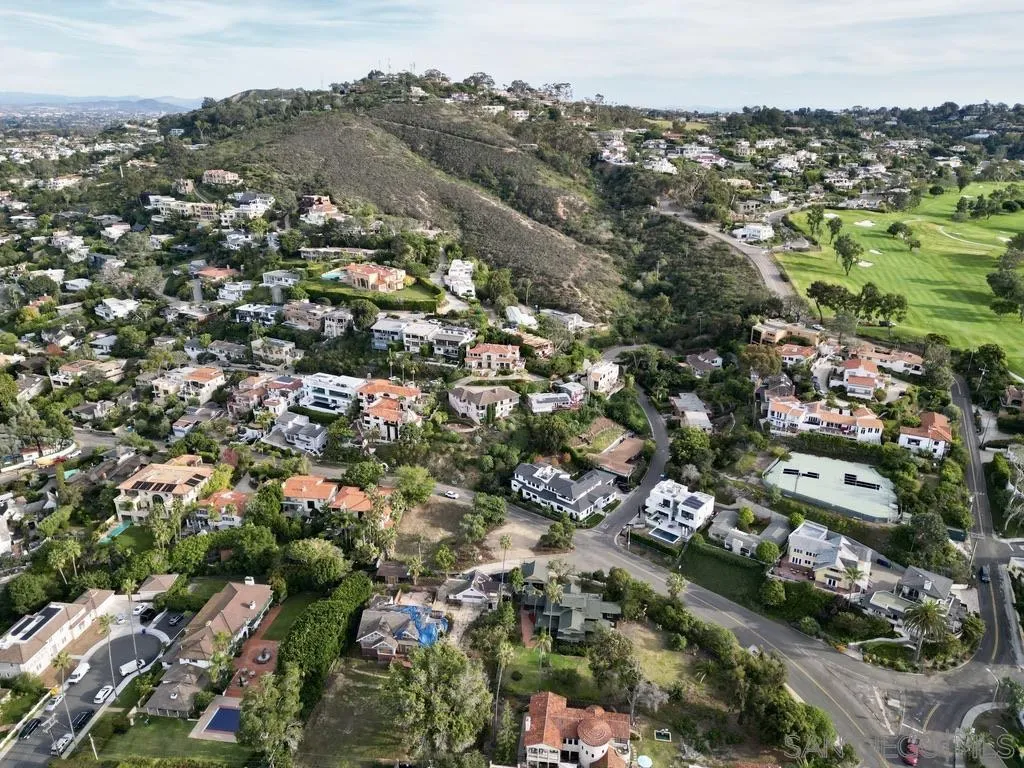 0 Soledad Avenue, Unit 17 La Jolla, CA 92037 - Photo 10 of 12 an aerial view of a city