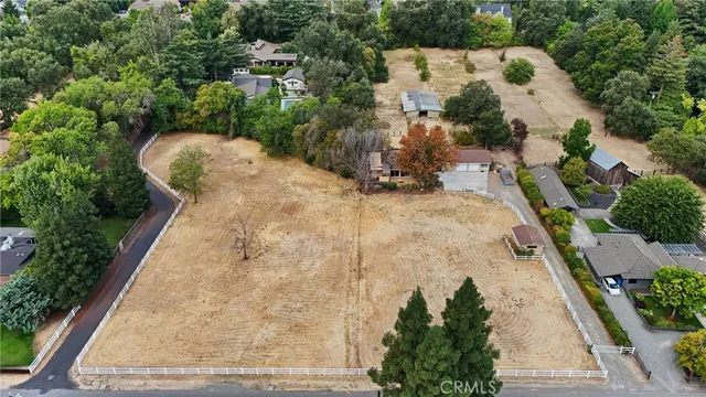 $950,000 | 875 El Monte Avenue, Chico, CA 95928