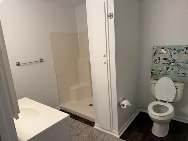 $158,995 | 6802 North Olive Street, Gladstone, MO 64118