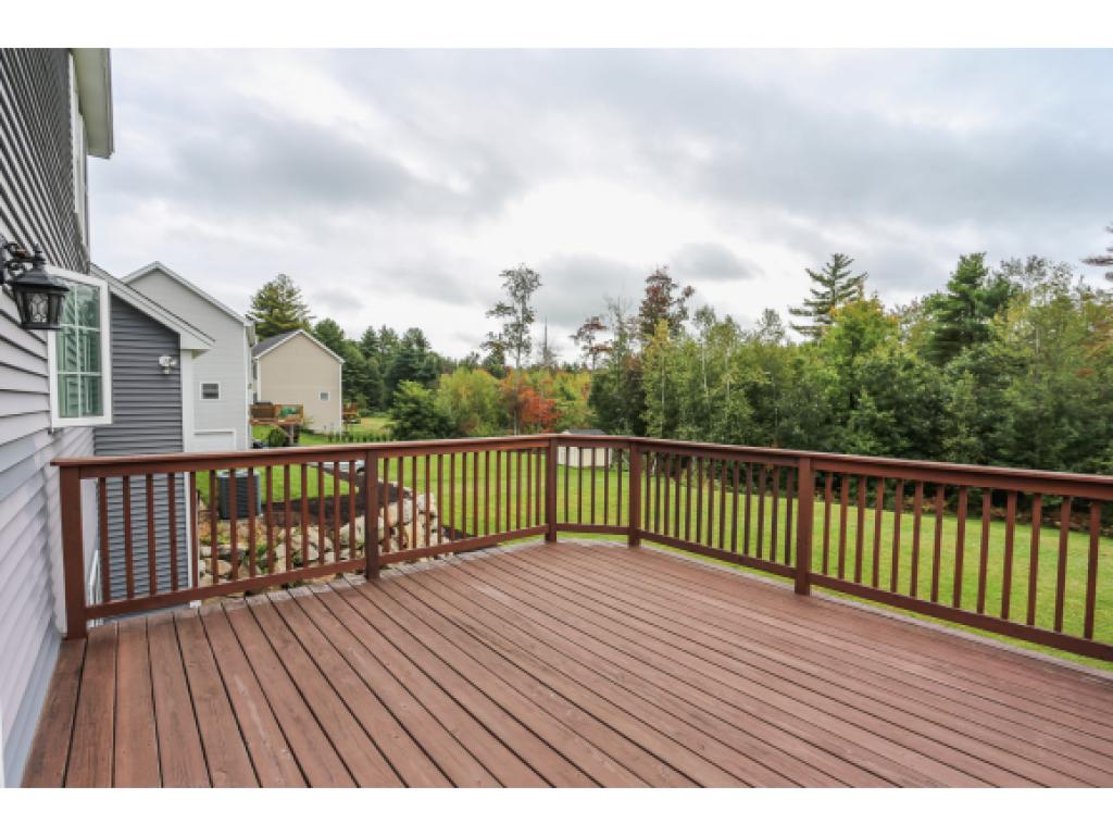11 Rae Brook Road Hooksett, NH 03106 - Photo 5 of 32