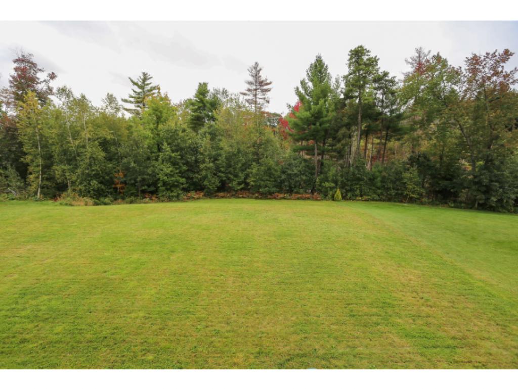 11 Rae Brook Road Hooksett, NH 03106 - Photo 6 of 32