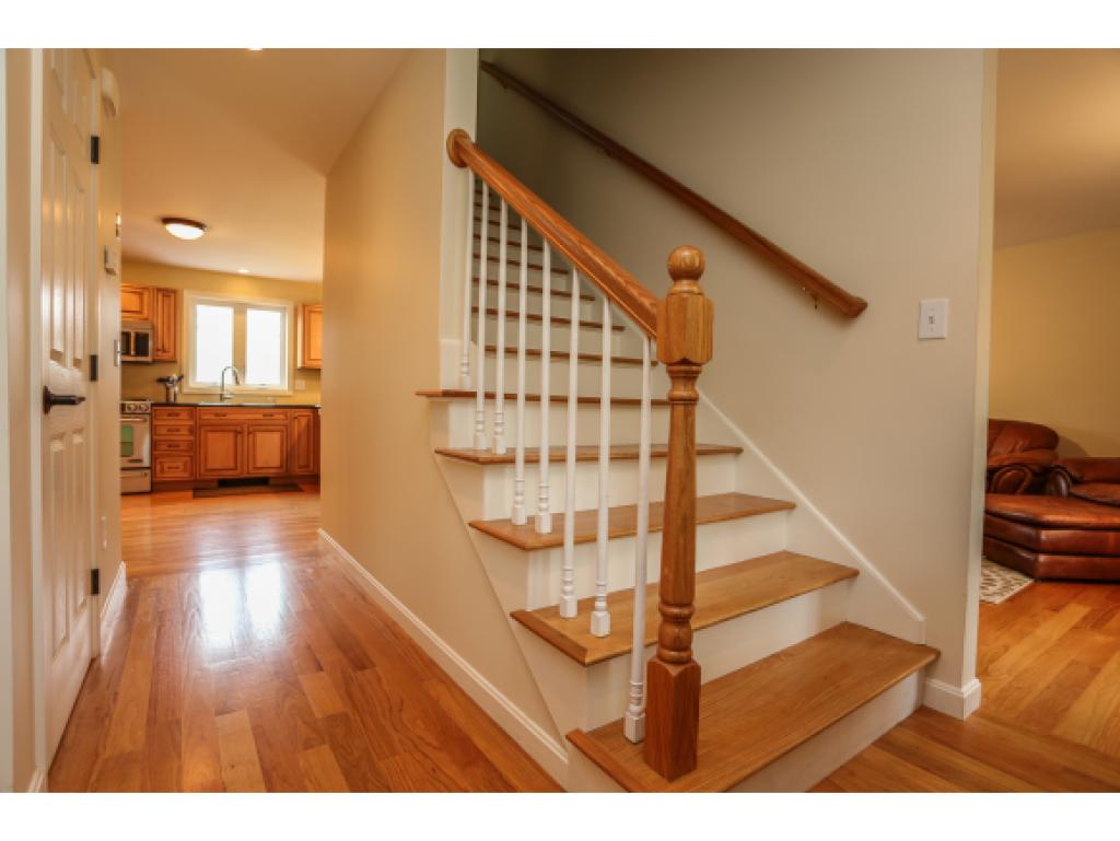 11 Rae Brook Road Hooksett, NH 03106 - Photo 7 of 32