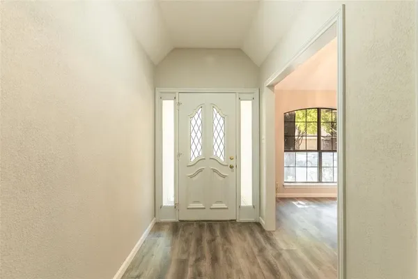 $2,495 | 5201 Rustle Leaf Drive, Arlington, TX 76017