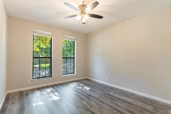 $2,495 | 5201 Rustle Leaf Drive, Arlington, TX 76017