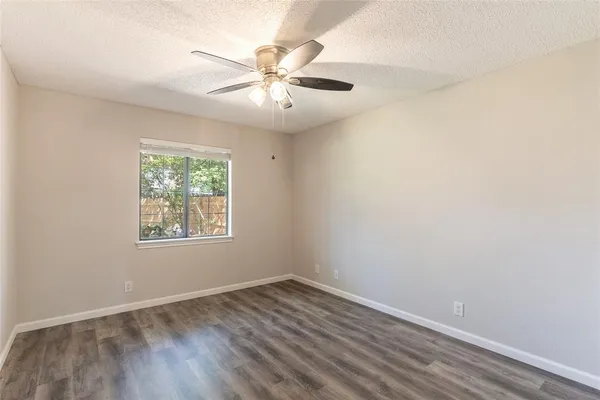 $2,495 | 5201 Rustle Leaf Drive, Arlington, TX 76017