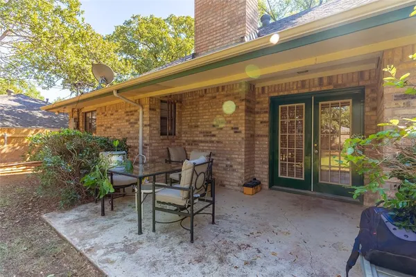 $2,495 | 5201 Rustle Leaf Drive, Arlington, TX 76017