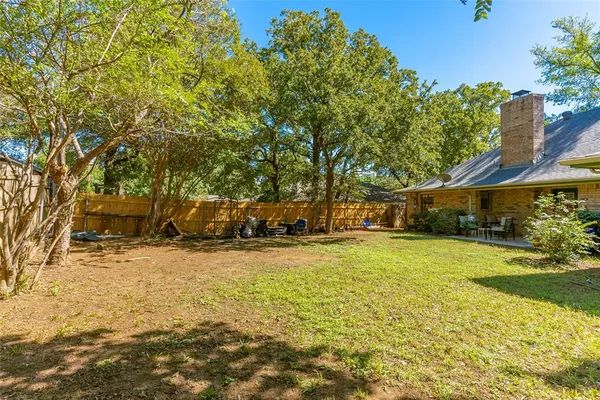 $2,495 | 5201 Rustle Leaf Drive, Arlington, TX 76017