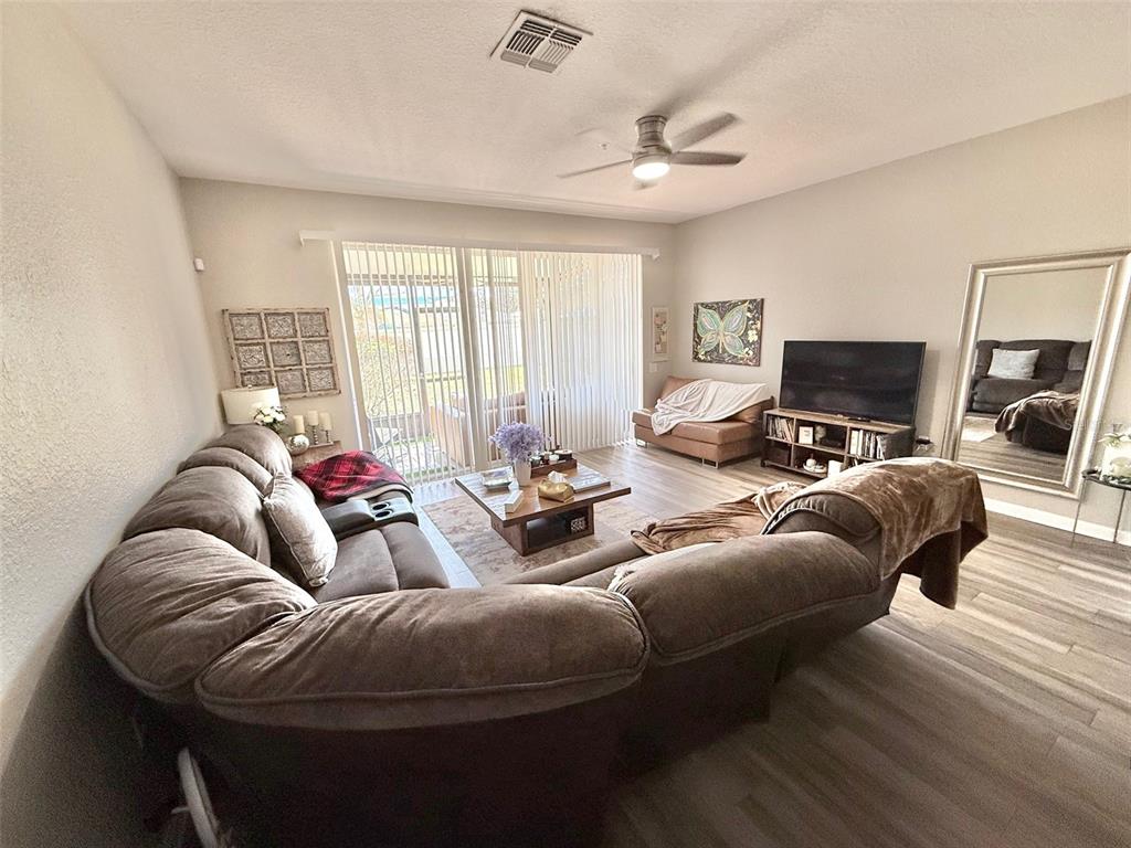 7154 Showcase Lane Orlando, FL 32819 - Photo 7 of 14