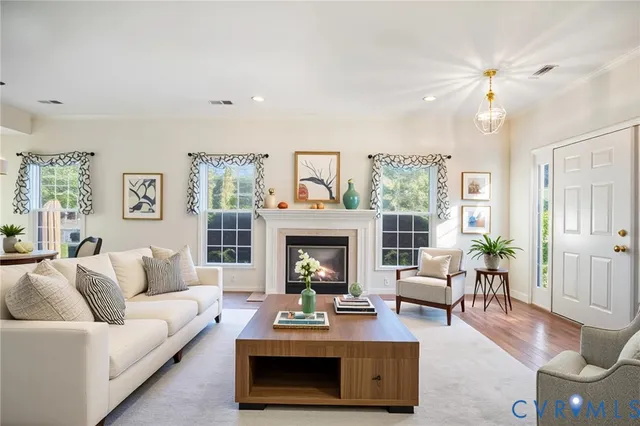 $380,000 | 9514 Perthway Court, Fredericksburg, VA 22408