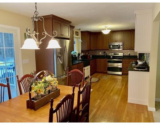 113 Osgood Road Sterling, MA 01564 - Photo 3 of 30