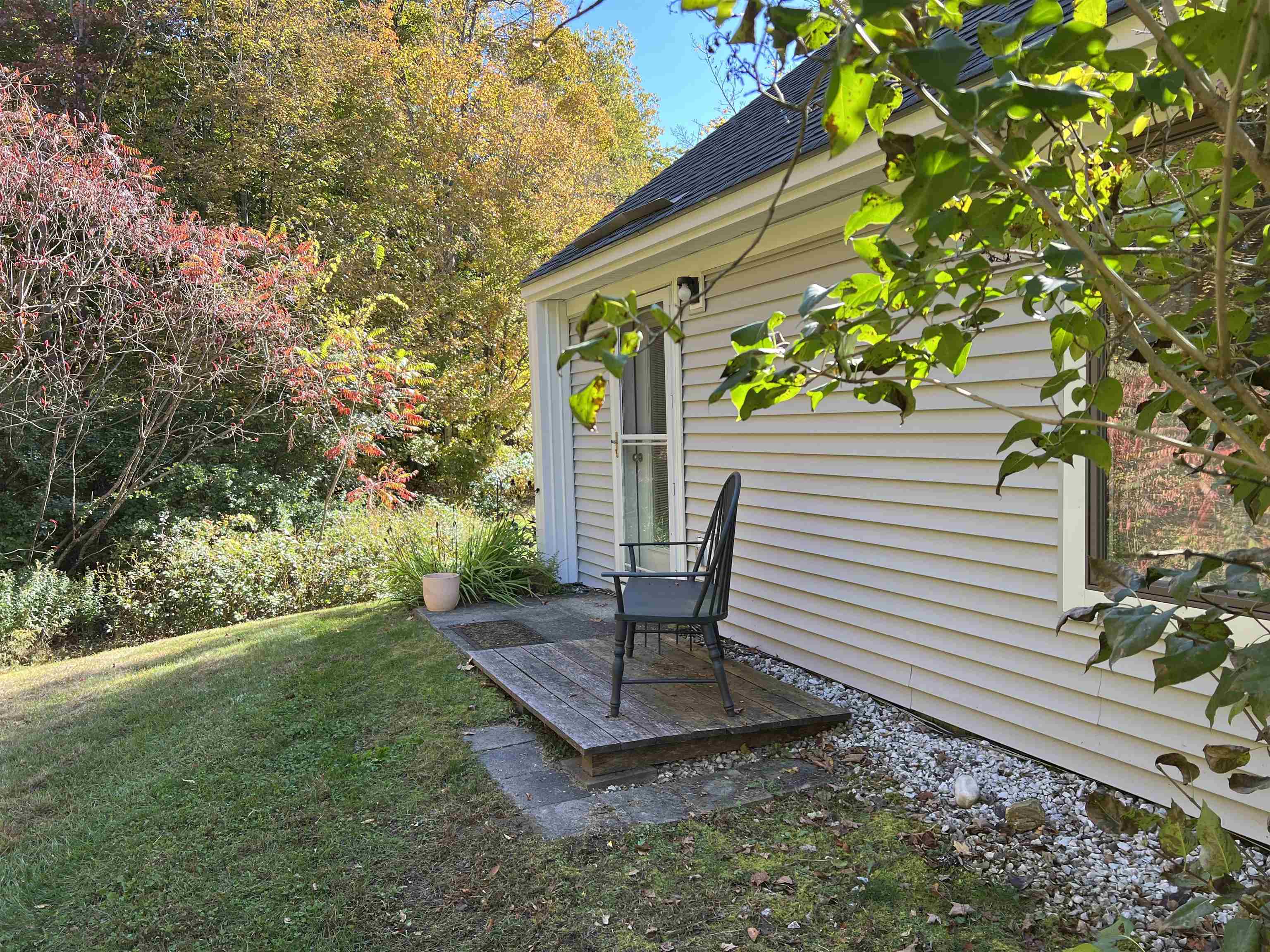 75 Bourn Brook Road, Unit 65 Manchester, VT 05255 - Photo 17 of 25