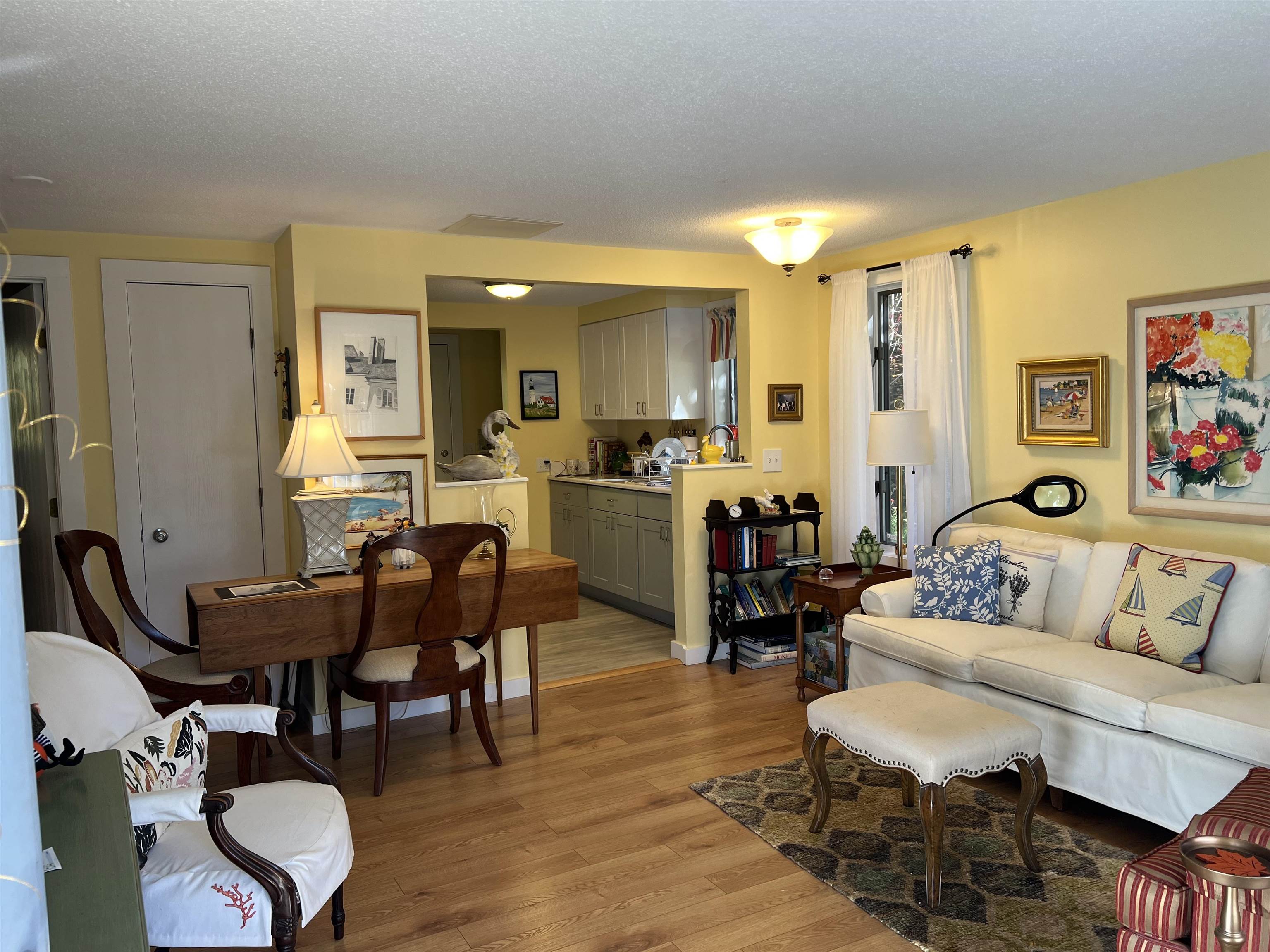 75 Bourn Brook Road, Unit 65 Manchester, VT 05255 - Photo 2 of 25