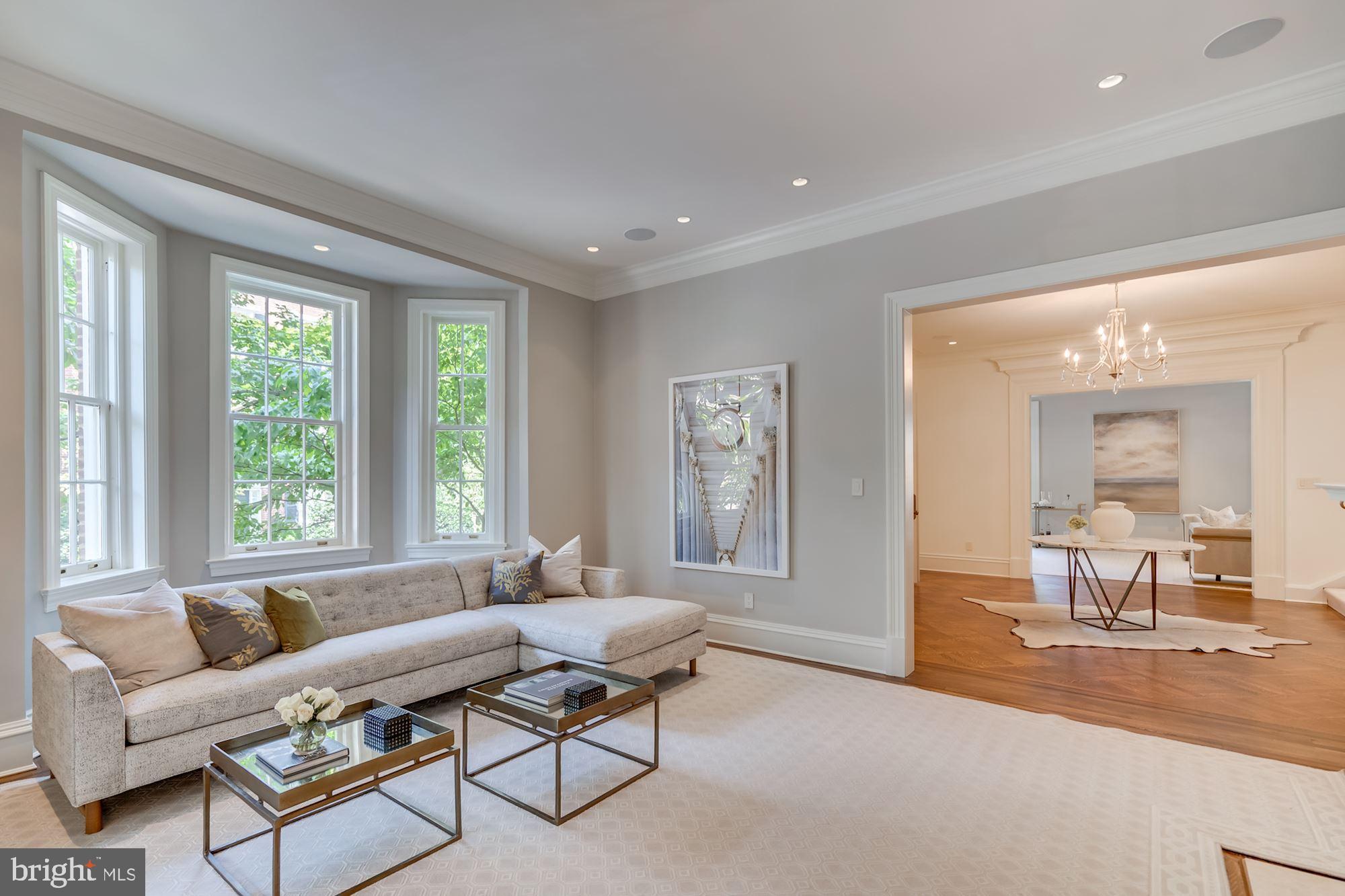 1315 31st Street Northwest Washington, DC 20007 - Photo 5 of 16 Family Room
