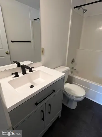 $1,050 | 643 Main Street, Unit C3, Pennsburg, PA 18073