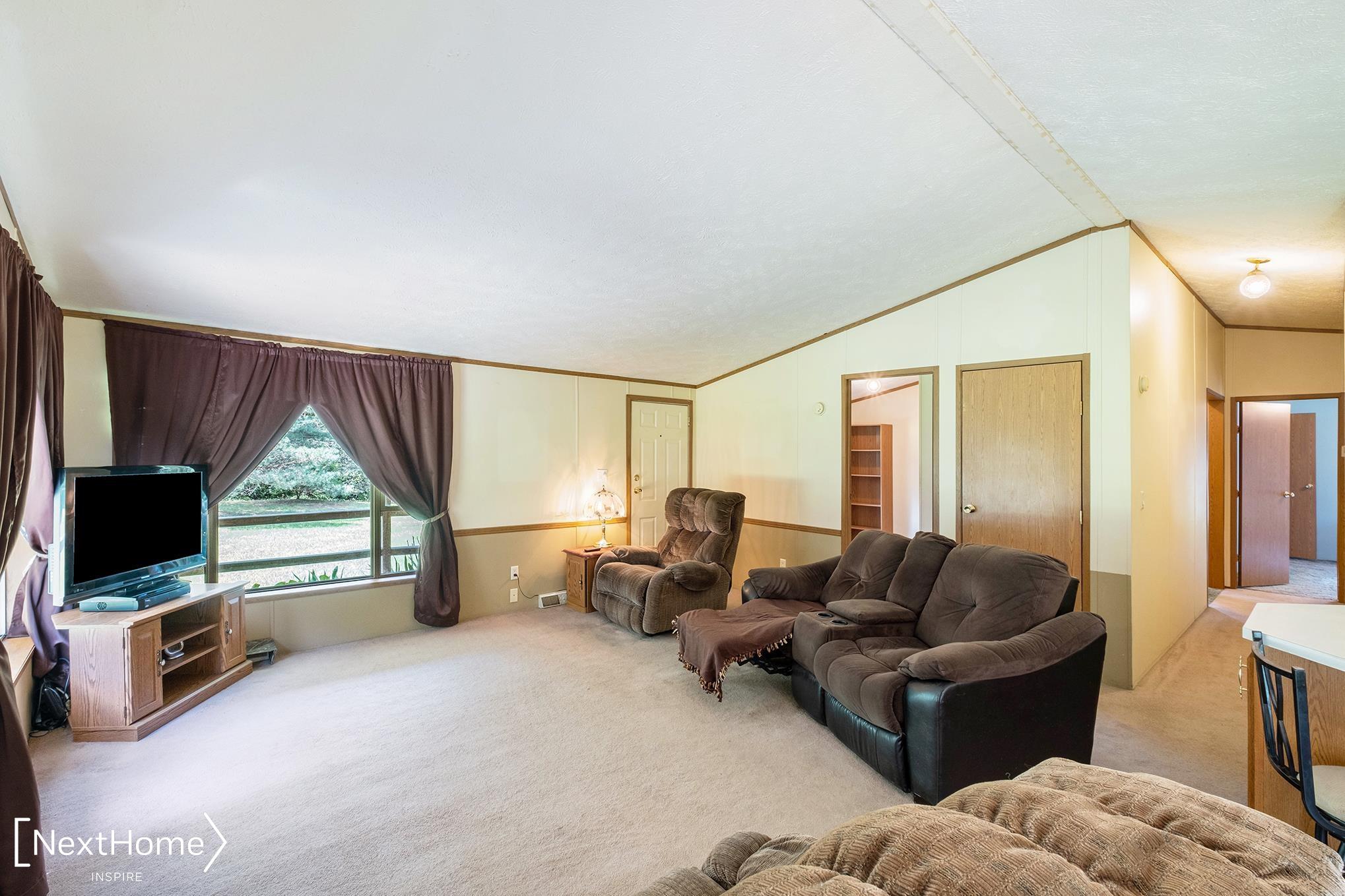 8407 Birch Run Road Millington, MI 48746 - Photo 12 of 34