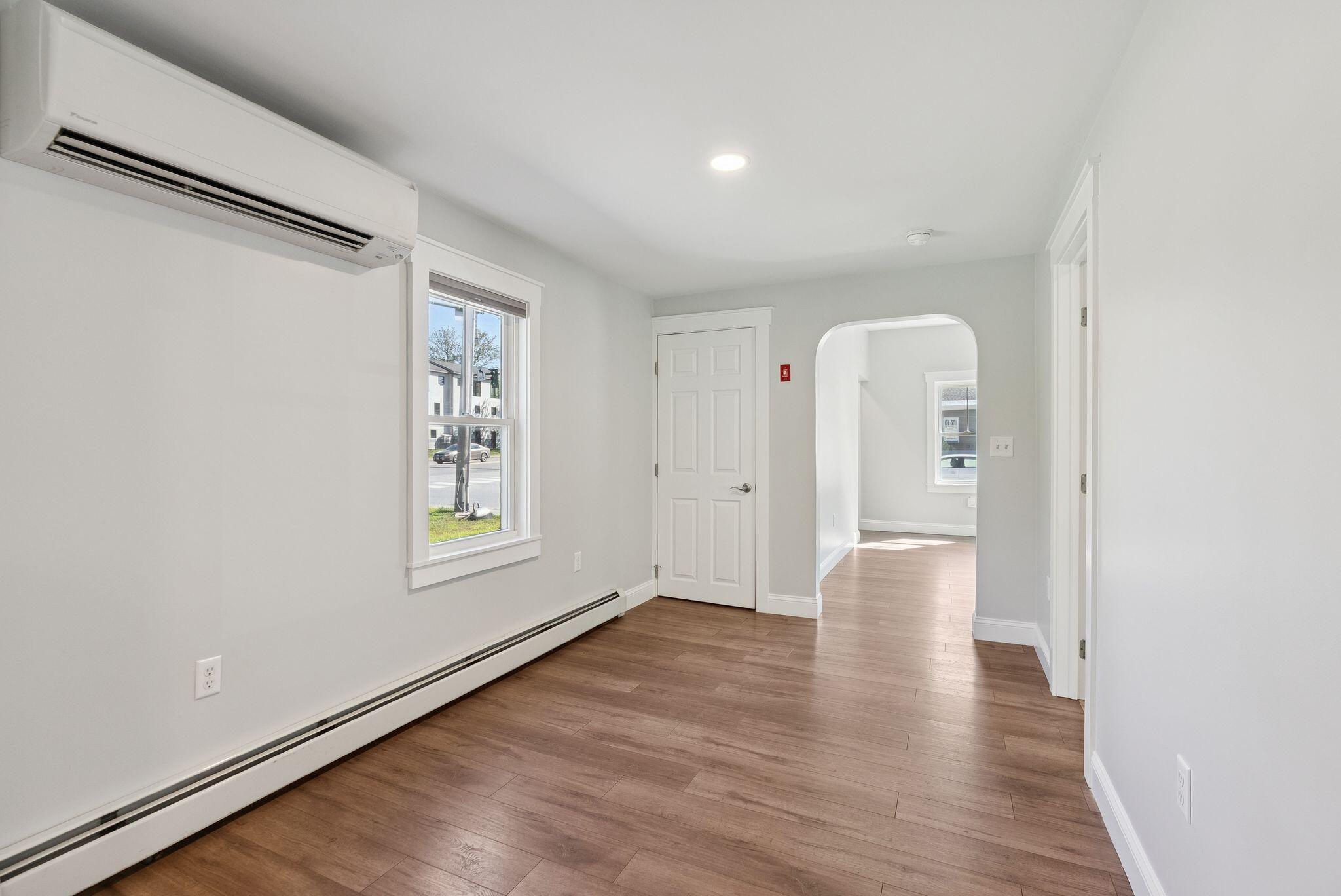 33 Spring Street Westbrook, ME 04092 - Photo 10 of 30 25_DSC03724