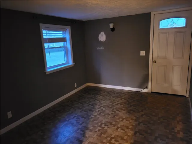 $1,800 | 3973 North Avenue, Unit 1, Manchester, NY 14548